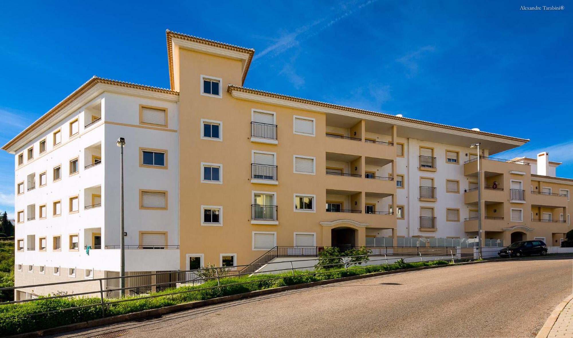 A04 - Large Modern 1 Bed Apartment With Pool Lagos Kültér fotó